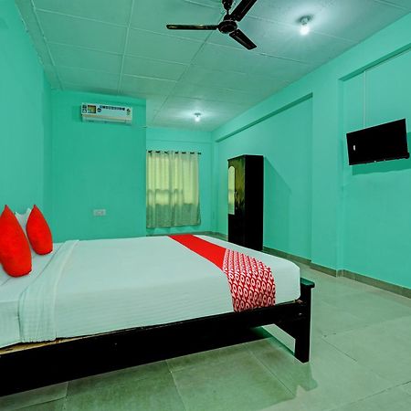 Super Collection O Druvi Corporate Hotel Kammasandra Buitenkant foto