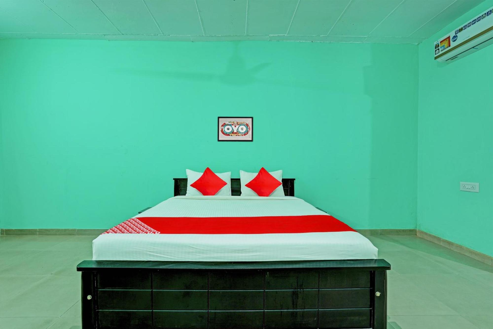 Super Collection O Druvi Corporate Hotel Kammasandra Buitenkant foto